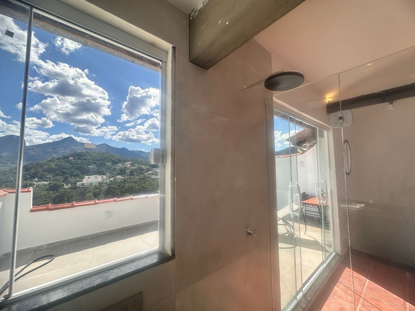Casa à venda com 4 quartos, 5 banheiros, 1 vaga e 220m² no Golfe, Teresópolis (RJ) — foto 21 de 30