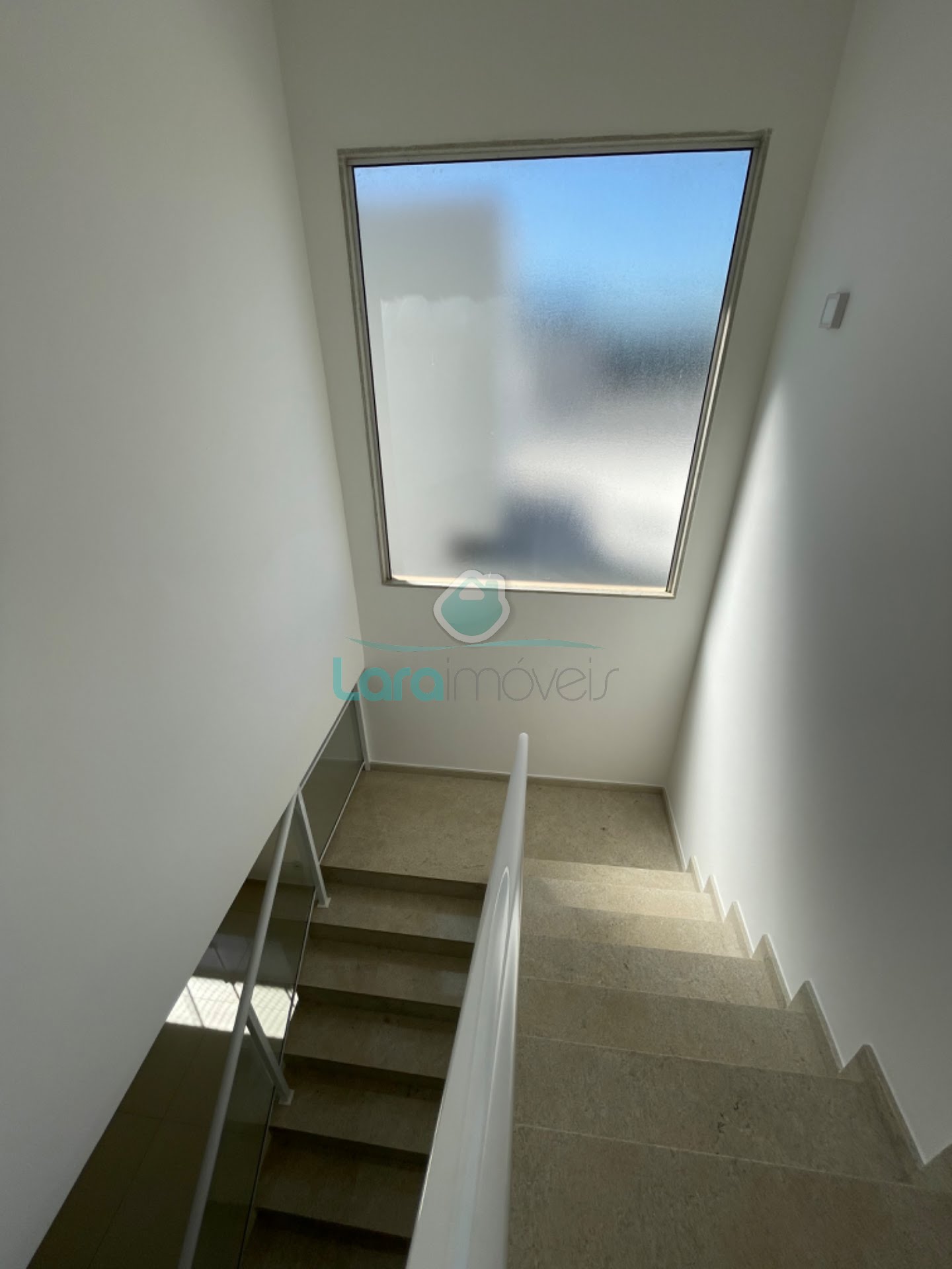 Casa à venda com 3 quartos, 3 suítes, 4 vagas e 182m² no Vale dos Cristais, Macaé (RJ) — foto 23 de 29
