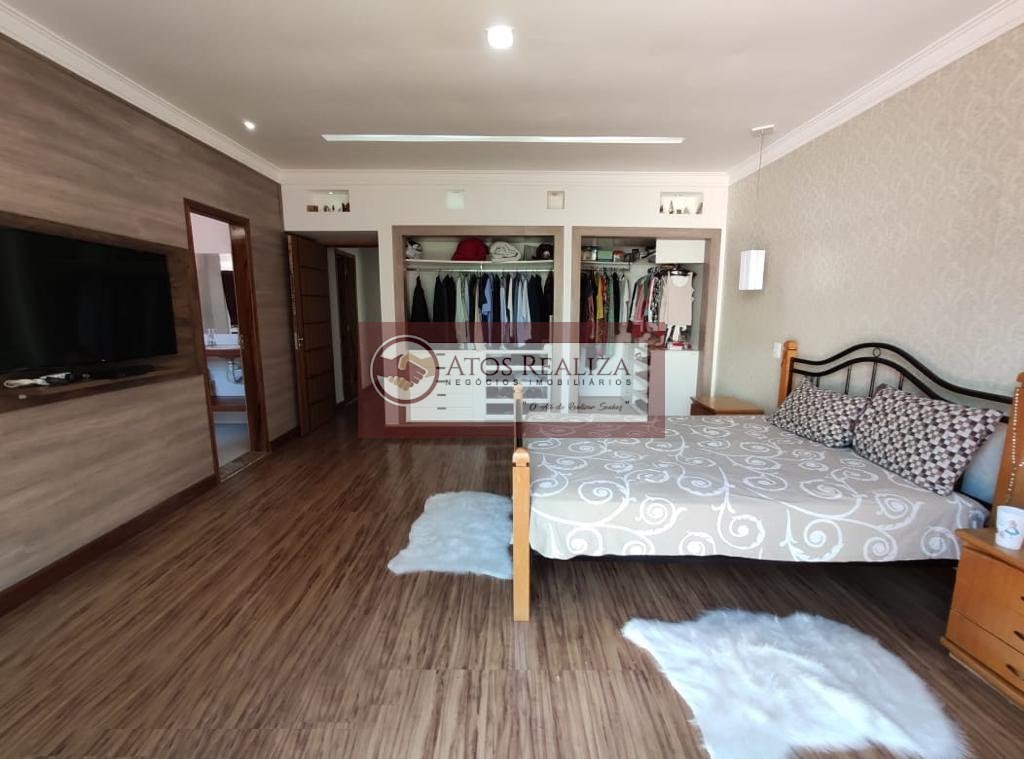 Casa à venda com 6 quartos, 3 suítes, 6 vagas e 400m² no Bolsão de Interlagos, São Paulo (SP) — foto 13 de 30