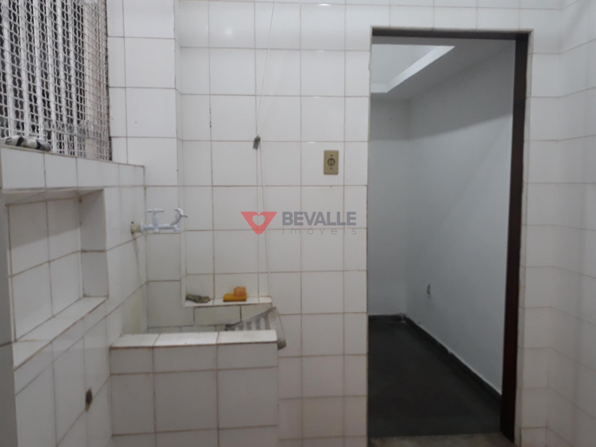 Apartamento à venda com 3 quartos, 2 banheiros e 148m² no Copacabana, Rio de Janeiro (RJ) — foto 28 de 30