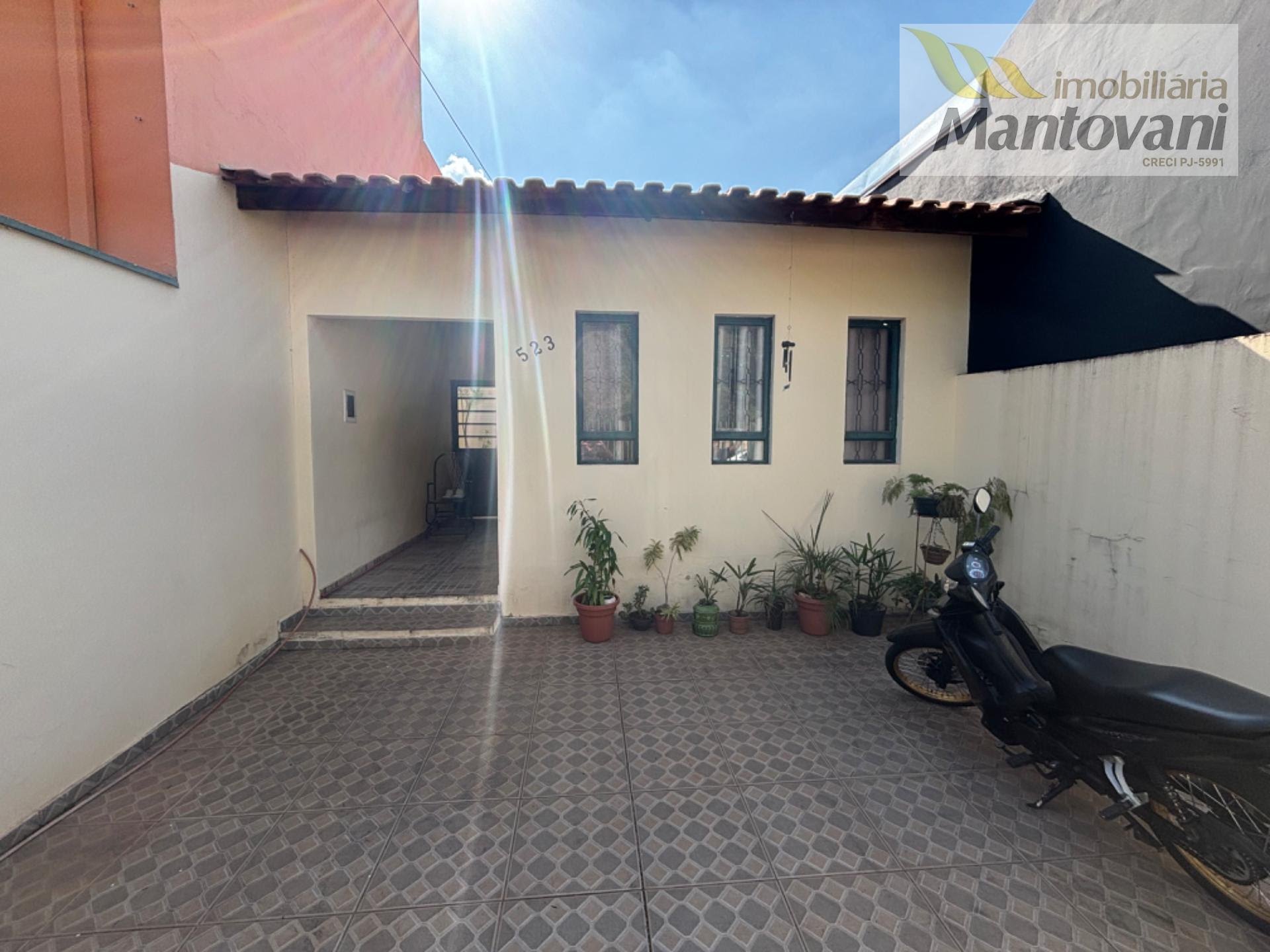 Casa à venda com 2 quartos, 1 banheiro, 2 vagas e 172m² no Vila Doutor Laurindo, Tatuí (SP) — foto 3 de 13