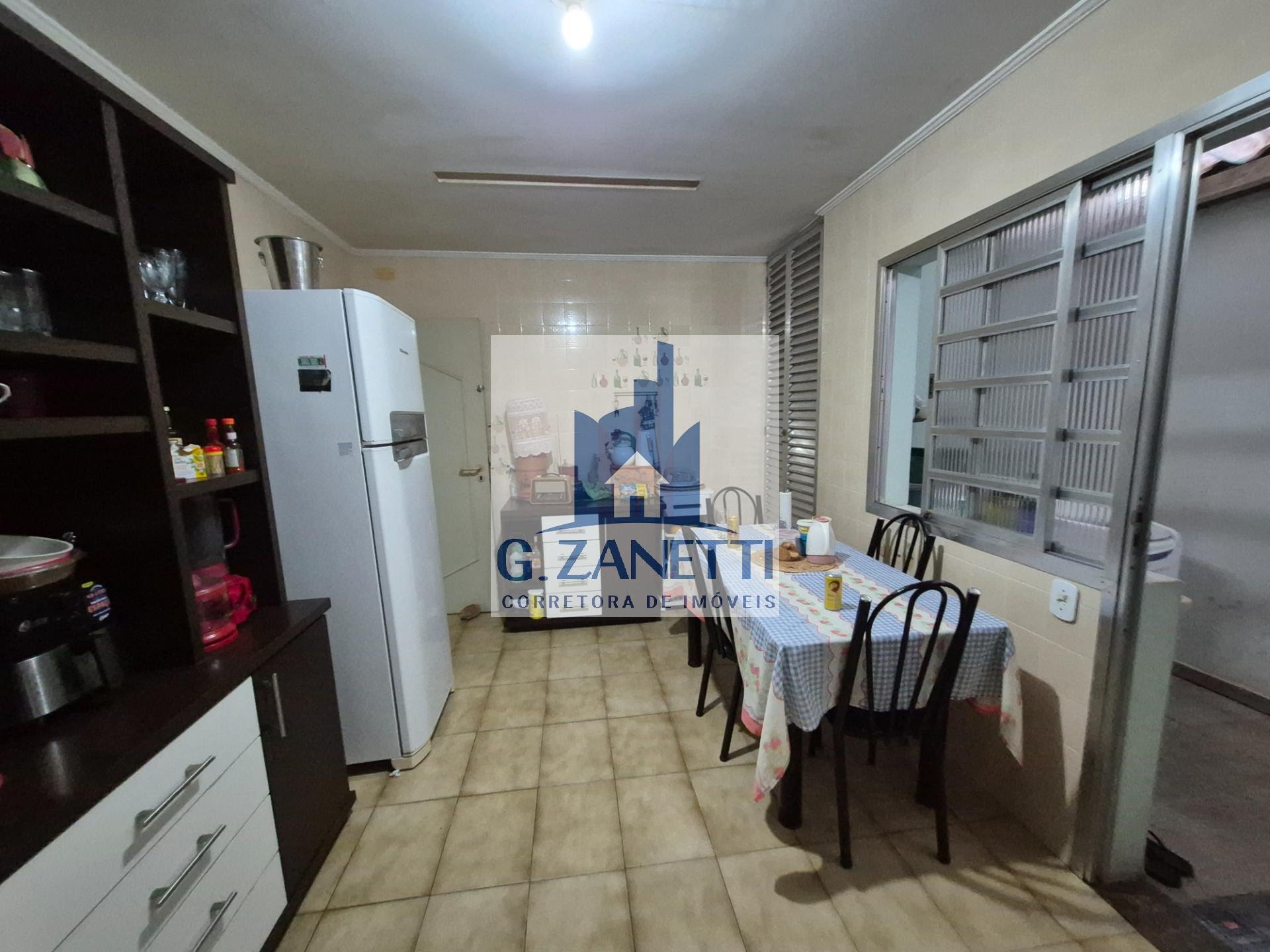 Casa, 2 quartos, 234 m² - Foto 7