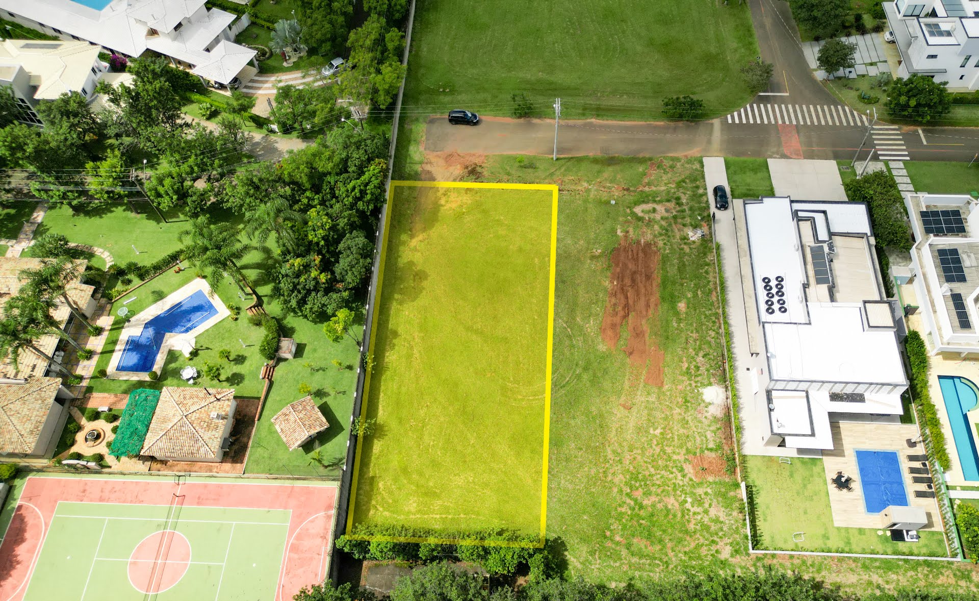 Terreno/lote à venda no condomínio de alto padrão Portal Japy Golf Club em Cabreúva/SP