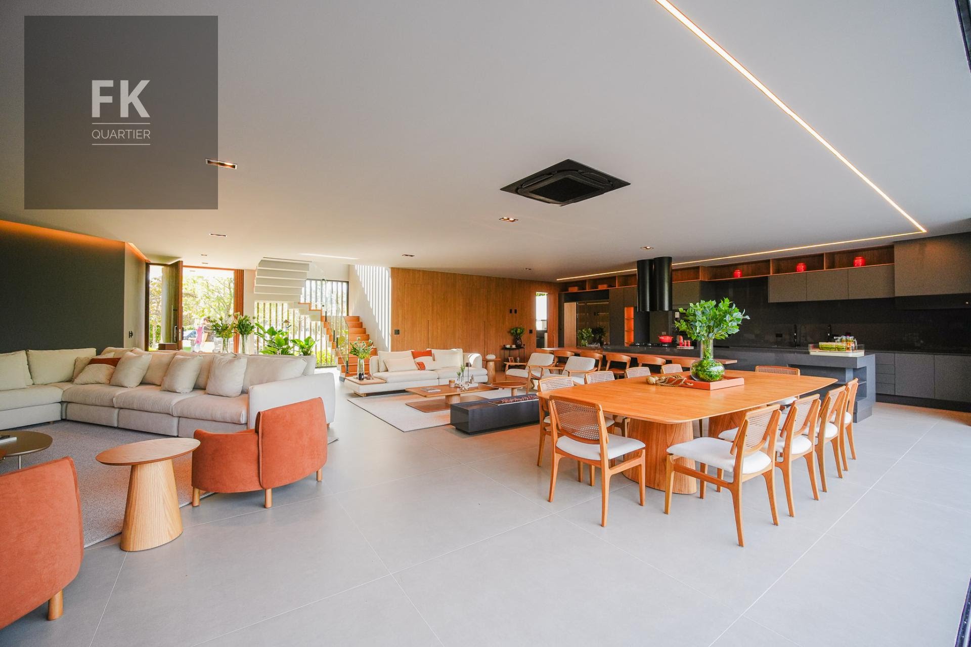 Casa à venda com 4 quartos, 4 suítes, 4 vagas e 500m² no Alphaville, Santana de Parnaíba (SP) — foto 7 de 30