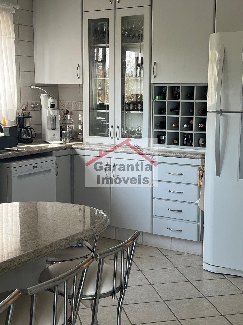 Casa à venda com 6 quartos, 7 banheiros e 600m² no Jardim Meny, São Roque (SP) — foto 19 de 24