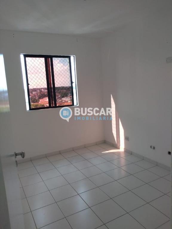 Apartamento à venda com 3 quartos, 1 suíte, 2 vagas e 72m² no Muchila, Feira de Santana (BA) — foto 8 de 12