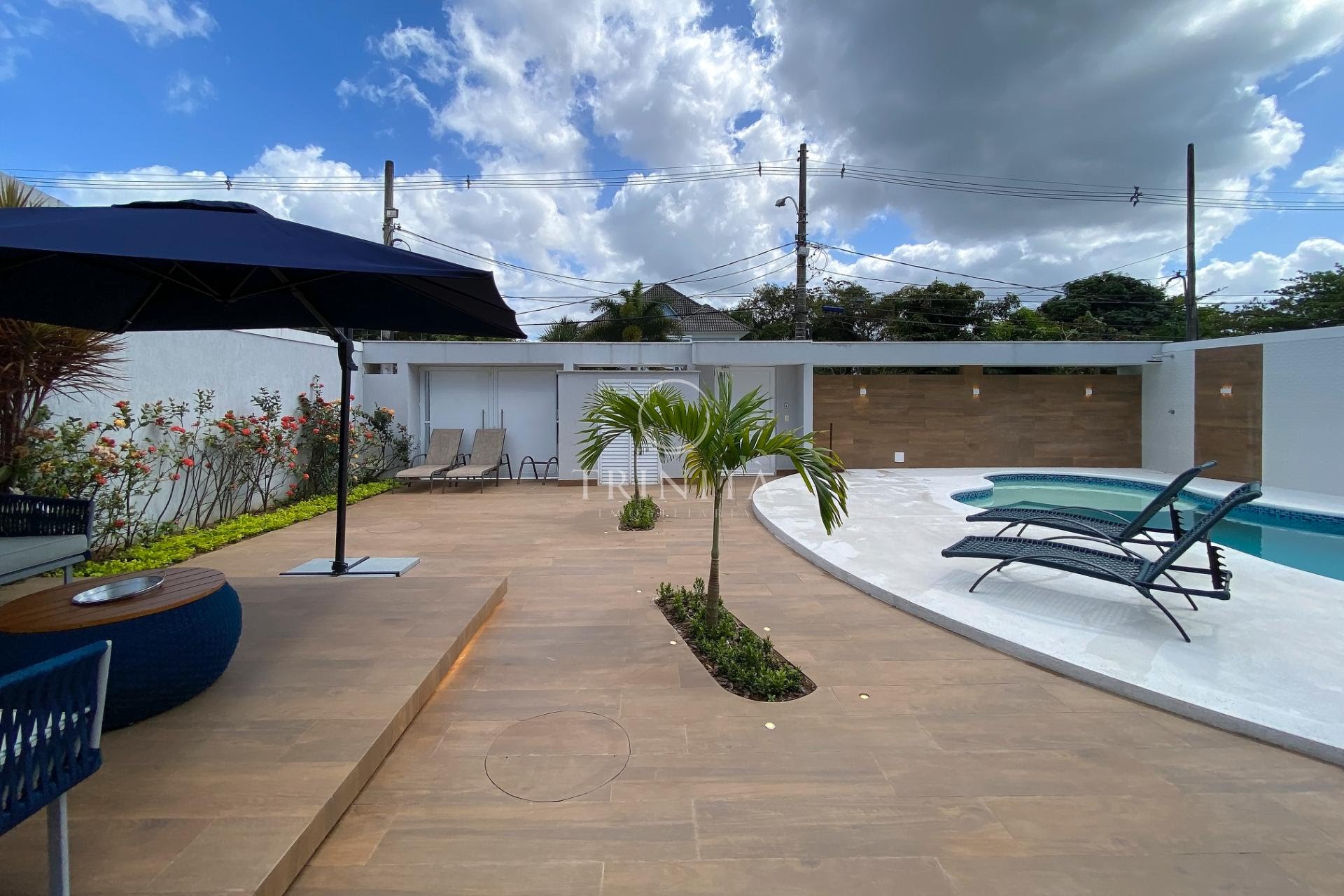 Quintal da casa a venda no Condomínio Maramar no Recreio