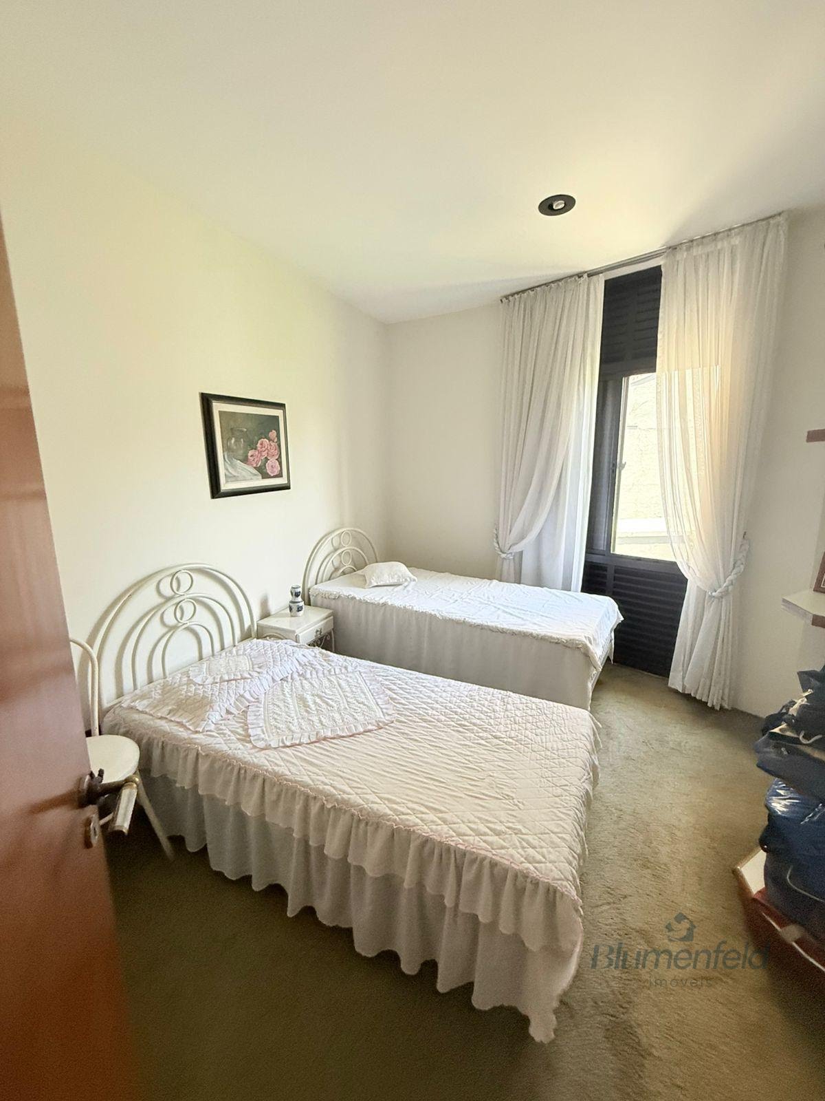 Casa à venda com 6 quartos, 5 suítes, 6 vagas e 600m² no Condomínio Arujazinho IV, Arujá (SP) — foto 24 de 30