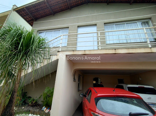 Casa, 3 quartos, 210 m² - Foto 1