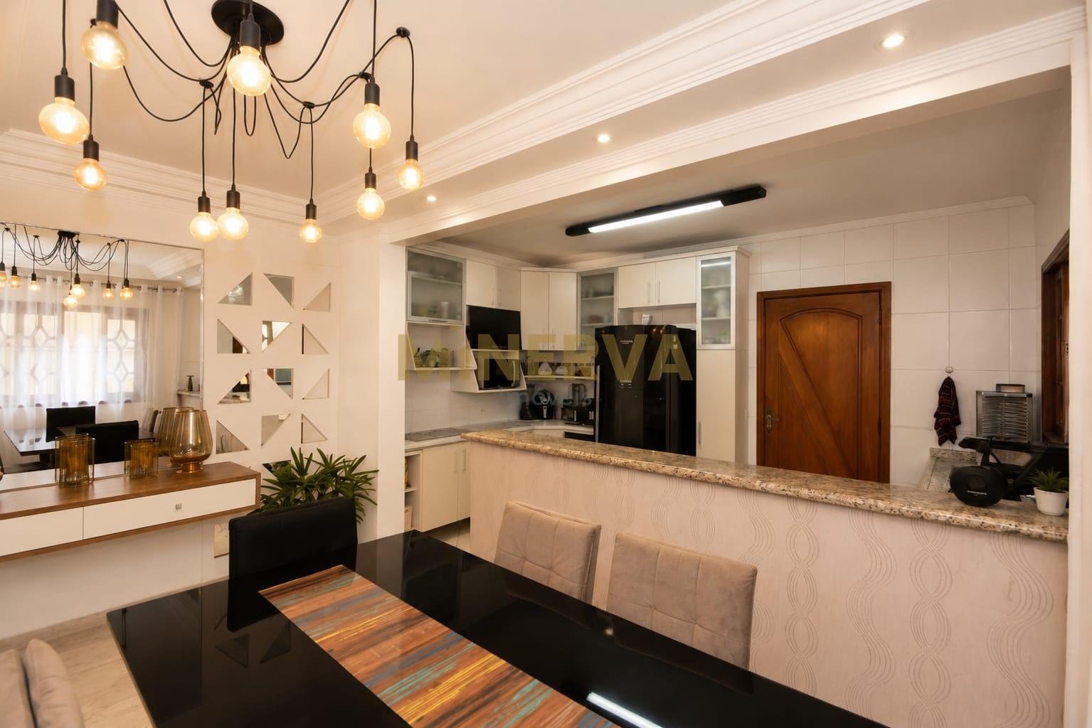 Casa à venda com 3 quartos, 3 suítes, 3 vagas e 183m² no Vila Moreira, Guarulhos (SP) — foto 8 de 30