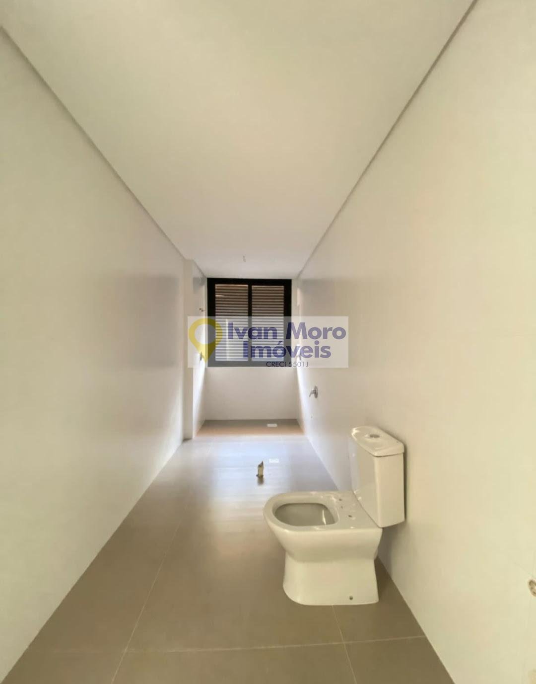 Apartamento à venda com 4 quartos, 4 suítes, 2 vagas e 210m² no Jurerê, Florianópolis (SC) — foto 23 de 30