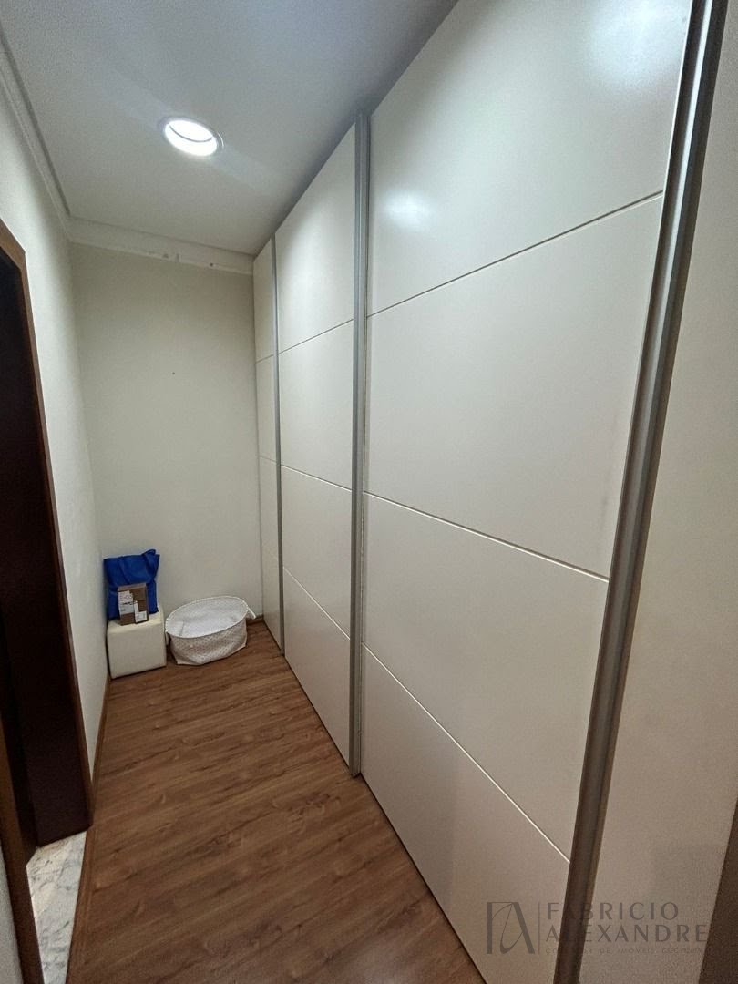 Casa à venda com 4 quartos, 4 suítes, 6 vagas e 670m² no Village Santa Helena, São José do Rio Preto (SP) — foto 16 de 30