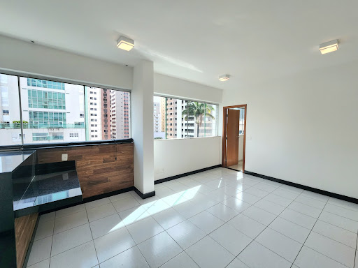 Apartamento em Lourdes  -  Belo Horizonte
