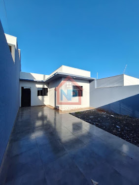 Casa em JD METROPOLITAM  -  Arapongas
