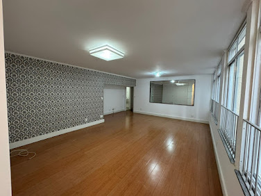 Apartamento em Higienópolis  -  São Paulo