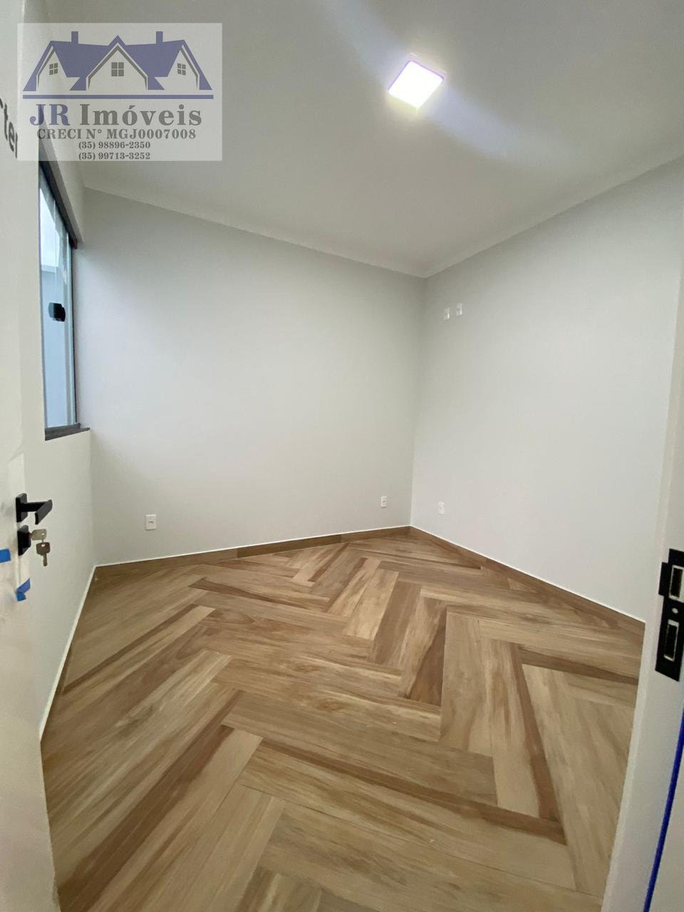Casa à venda com 2 quartos, 1 suíte, 1 vaga e 141m² no Jardim Califórnia, Itajubá (MG) — foto 8 de 12