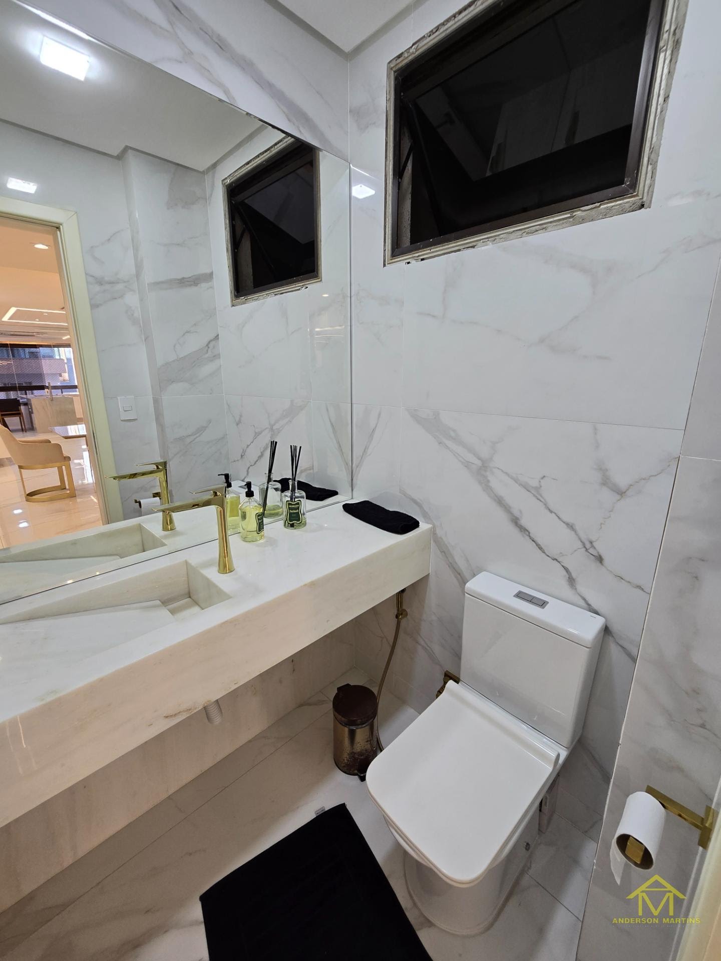 Apartamento à venda com 4 quartos, 4 banheiros, 3 vagas e 260m² no Itapuã, Vila Velha (ES) — foto 19 de 20
