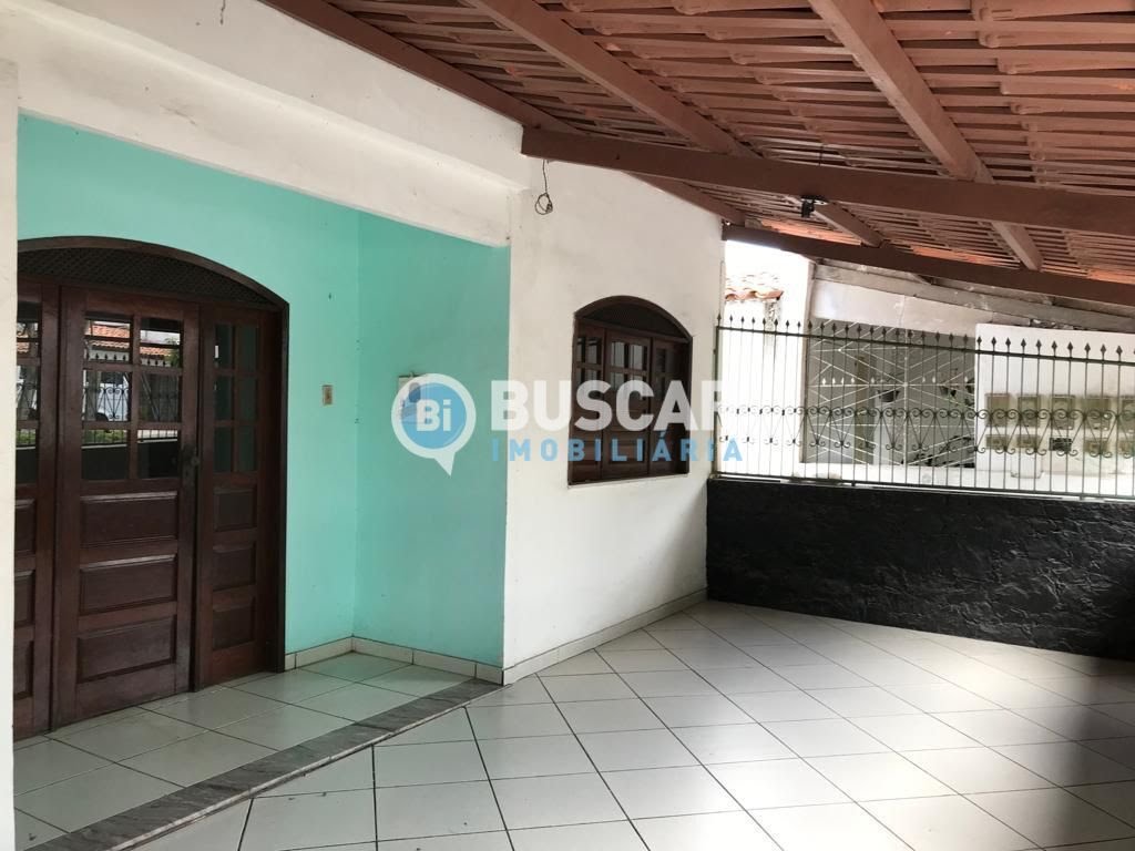 Casa à venda com 7 quartos, 1 suíte, 3 vagas e 289m² no Brasília, Feira de Santana (BA) — foto 6 de 12