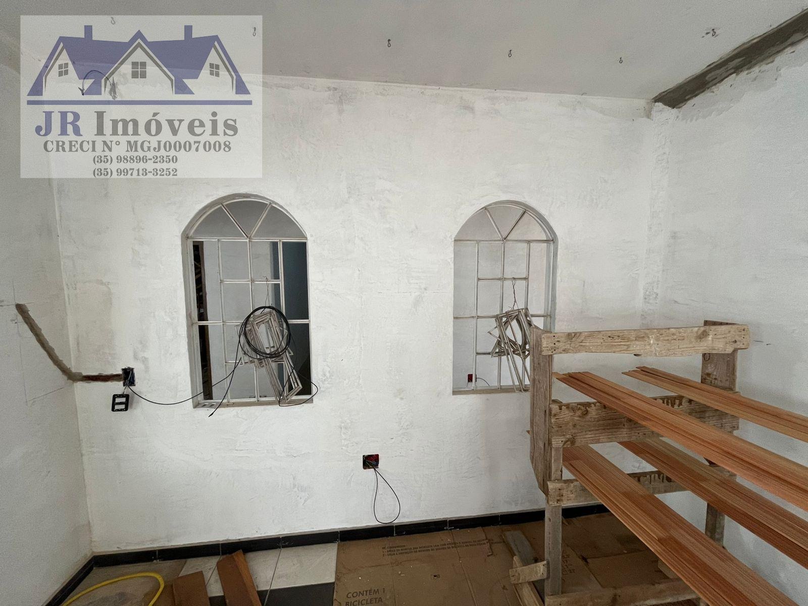 Casa à venda com 1 quarto, 2 suítes e 271m² no Boa Vista, Itajubá (MG) — foto 2 de 29