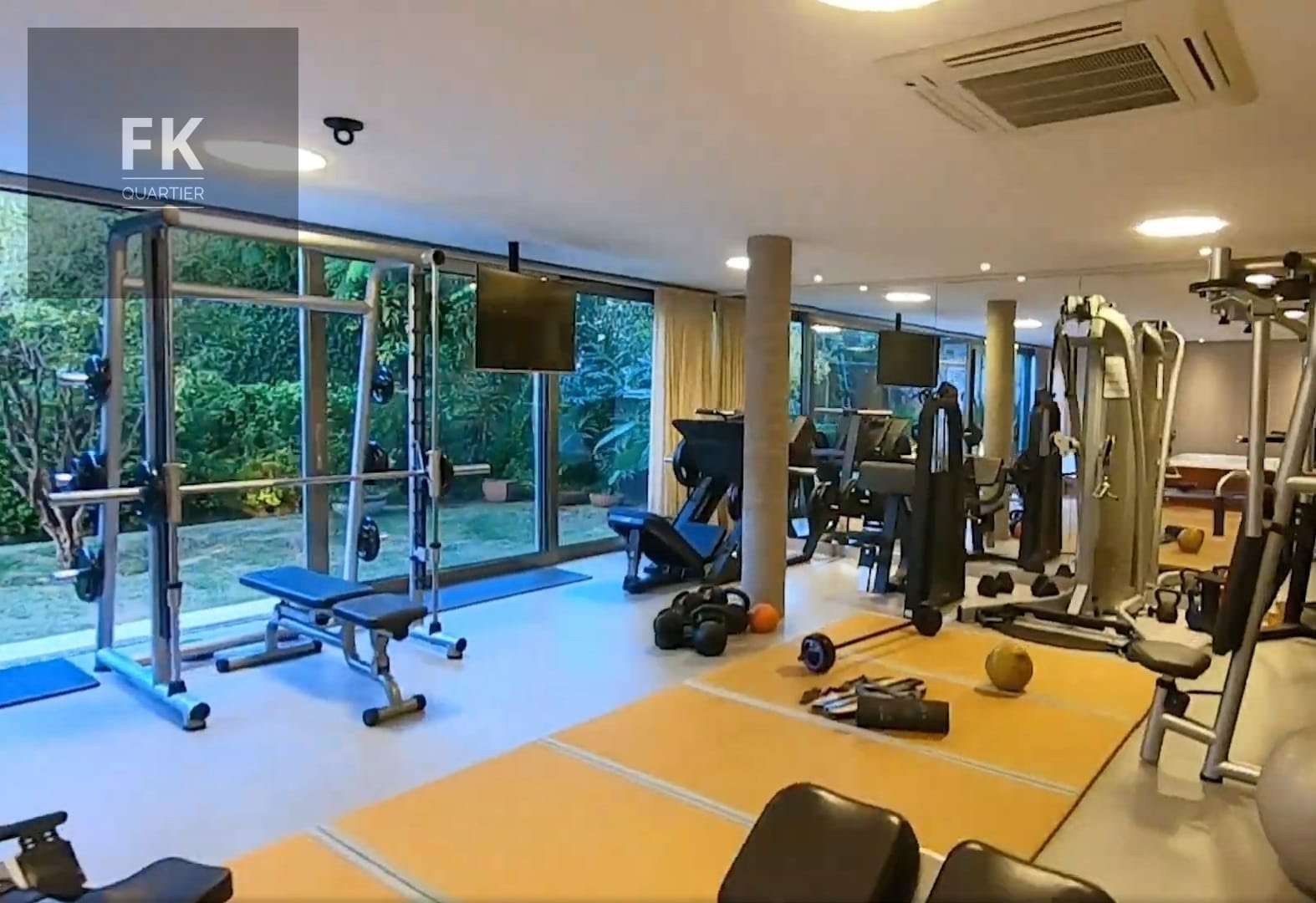 Casa à venda com 4 quartos, 4 suítes, 4 vagas e 1085m² no Alphaville Residencial Um, Barueri (SP) — foto 5 de 23