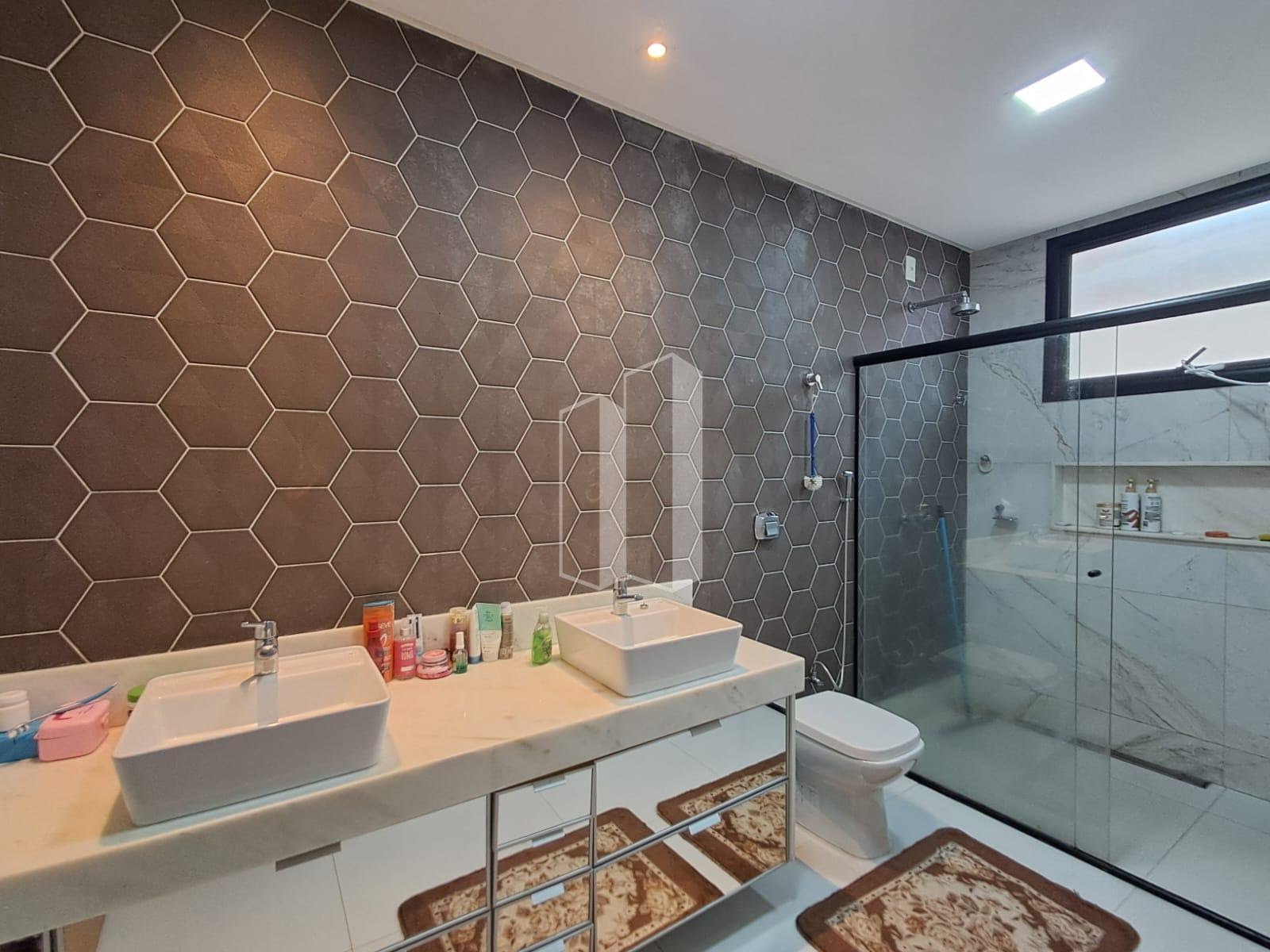 Casa à venda com 4 quartos, 4 suítes, 4 vagas e 326m² no Cidade Vera Cruz - Jardins Mônaco, Aparecida de Goiânia (GO) — foto 17 de 25
