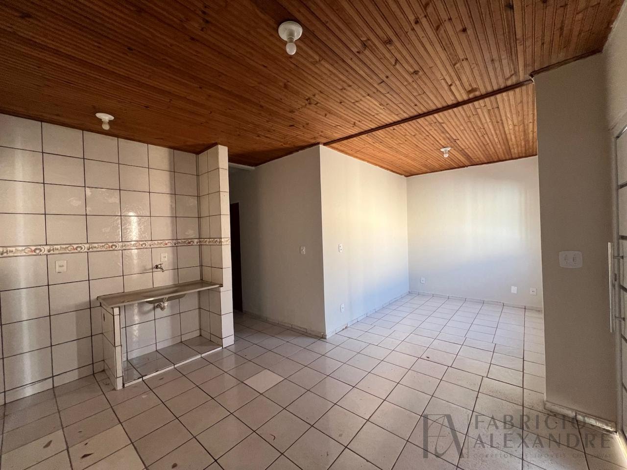 Casa à venda com 3 quartos, 1 banheiro e 200m² no Jardim Maria Lucia, São José do Rio Preto (SP) — foto 7 de 9