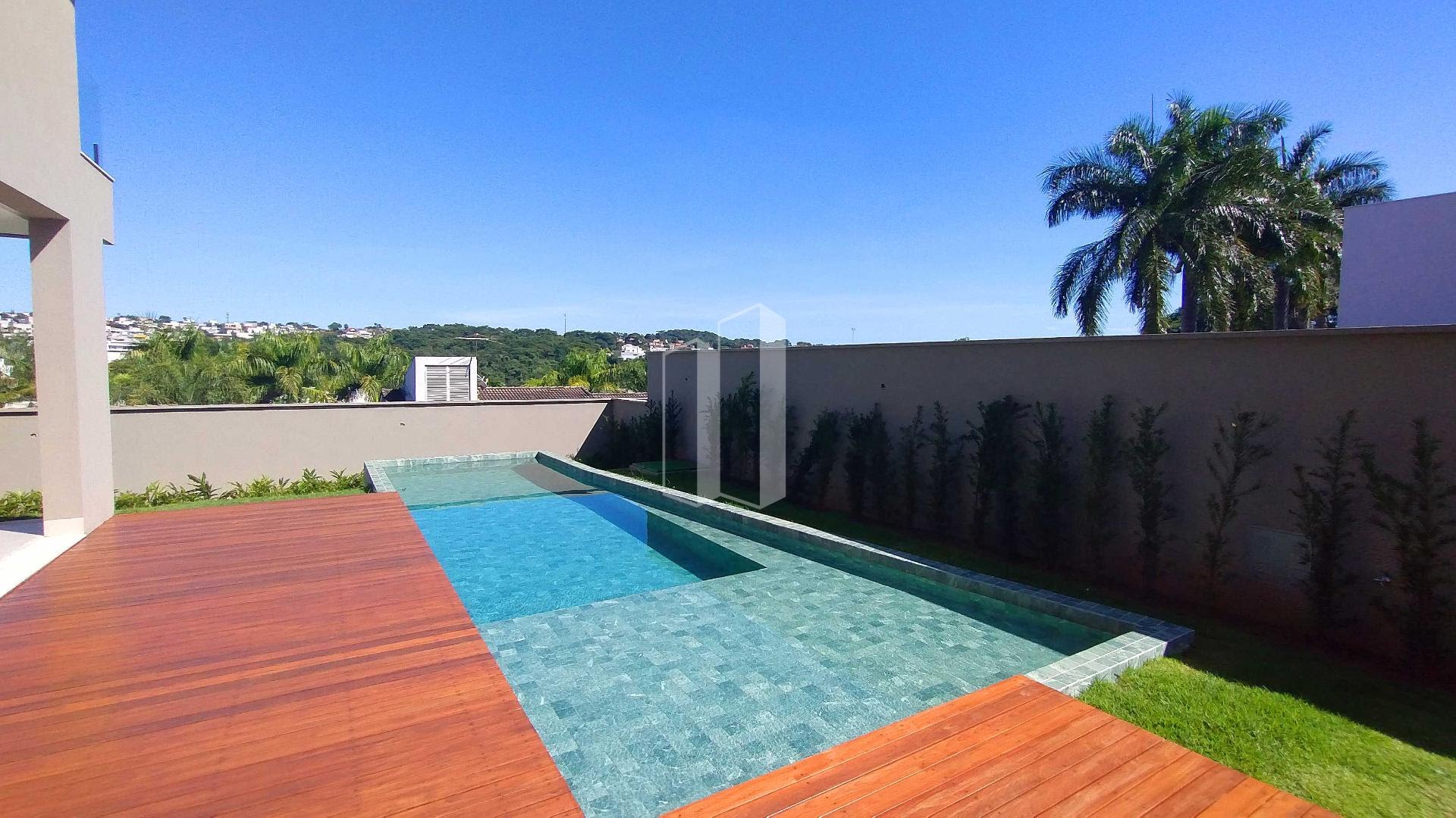 Casa à venda com 5 quartos, 5 suítes, 6 vagas e 470m² no Residencial Alphaville Flamboyant, Goiânia (GO) — foto 4 de 17