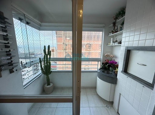 Apartamento, Barreiros, 03 domrs,01 suite  -  São José