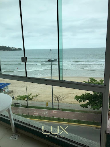 Apartamento em Centro  -  Itapema