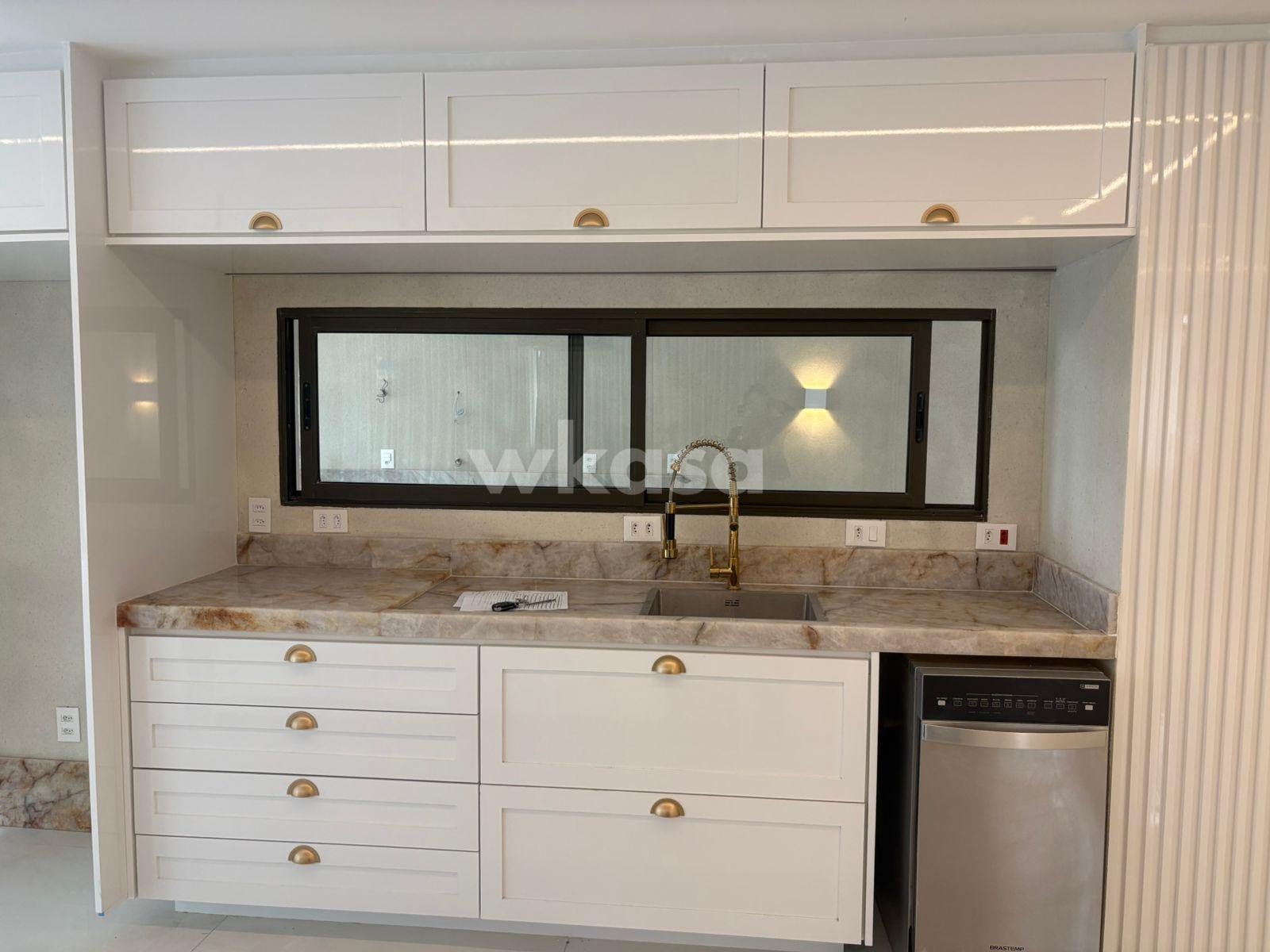 Apartamento à venda com 4 suítes, 4 vagas e 382m² no Praia do Canto, Vitória (ES) — foto 16 de 30