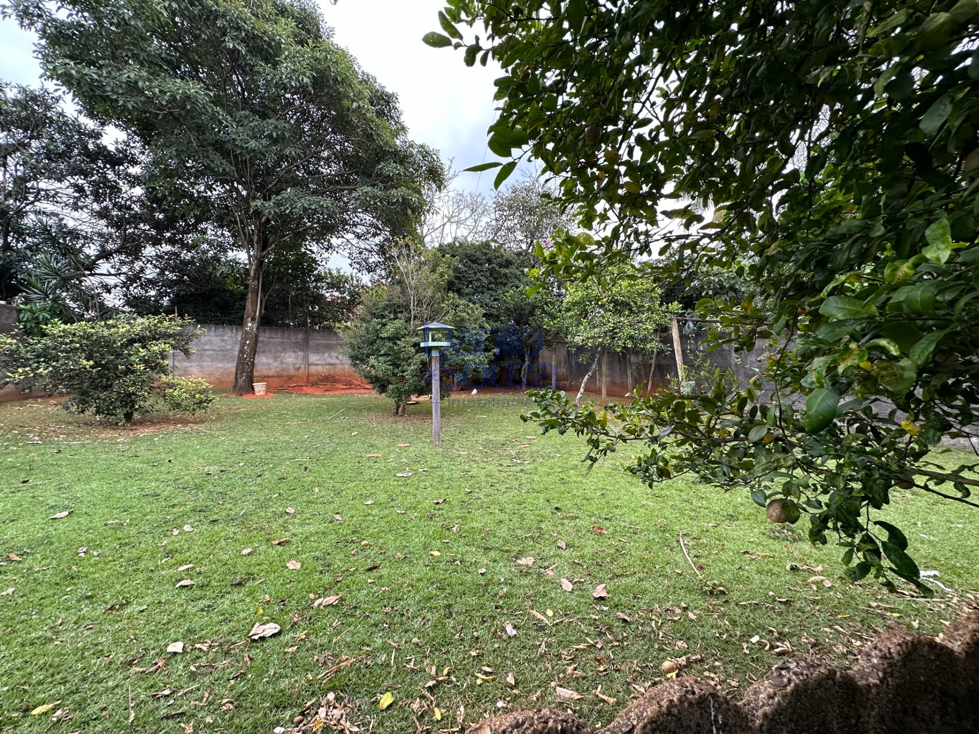 Casa à venda com 3 quartos, 1 suíte, 4 vagas e 744m² no Vila Santa Terezinha, Araxá (MG) — foto 21 de 22