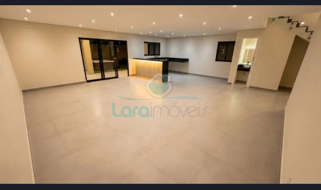Casa à venda com 3 quartos, 3 suítes, 2 vagas e 248m² no Cabiúnas, Macaé (RJ) — foto 7 de 18