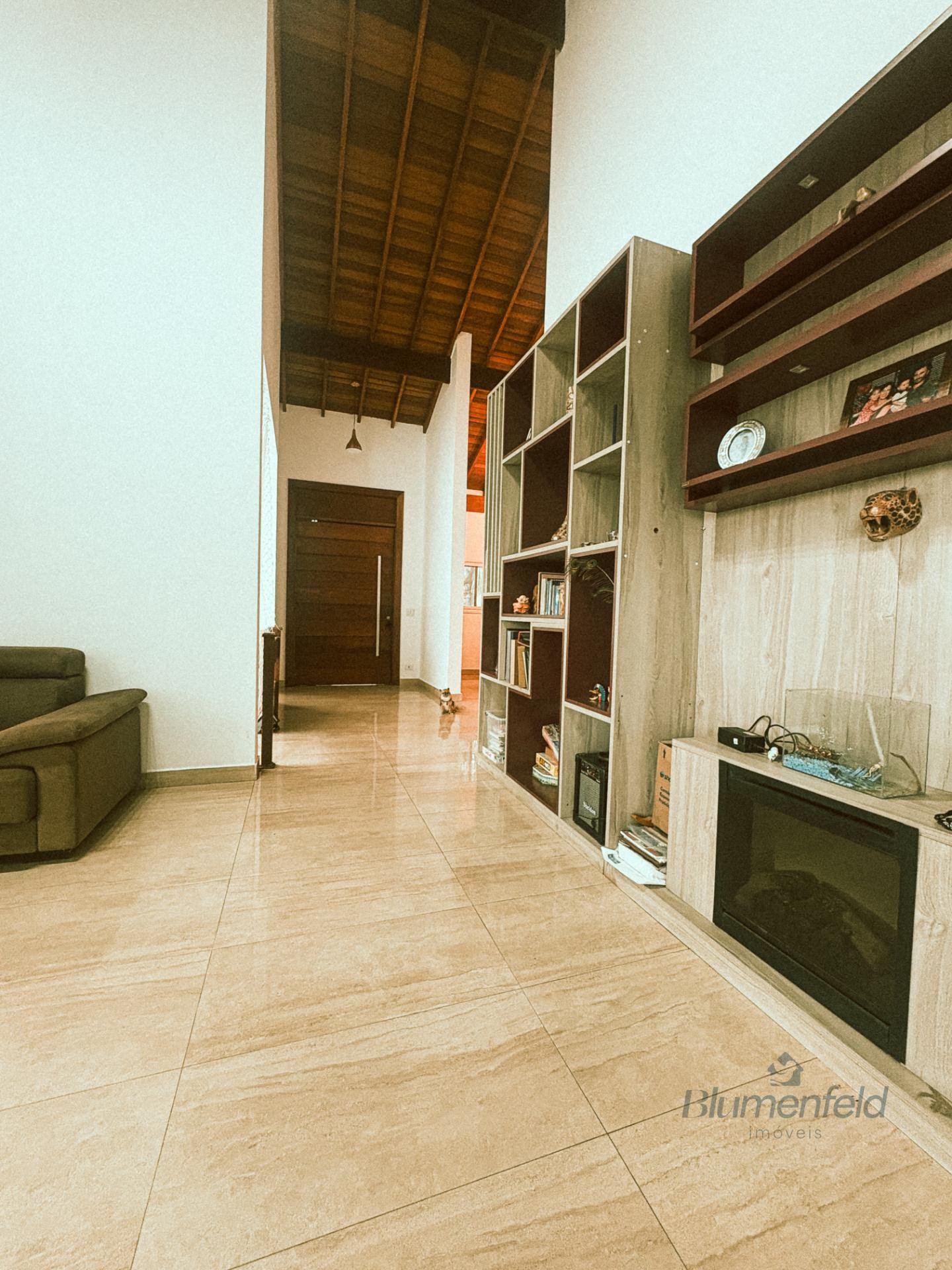 Casa à venda com 3 quartos e 3 suítes no Condominio Arujazinho I II III, Arujá (SP) — foto 4 de 30