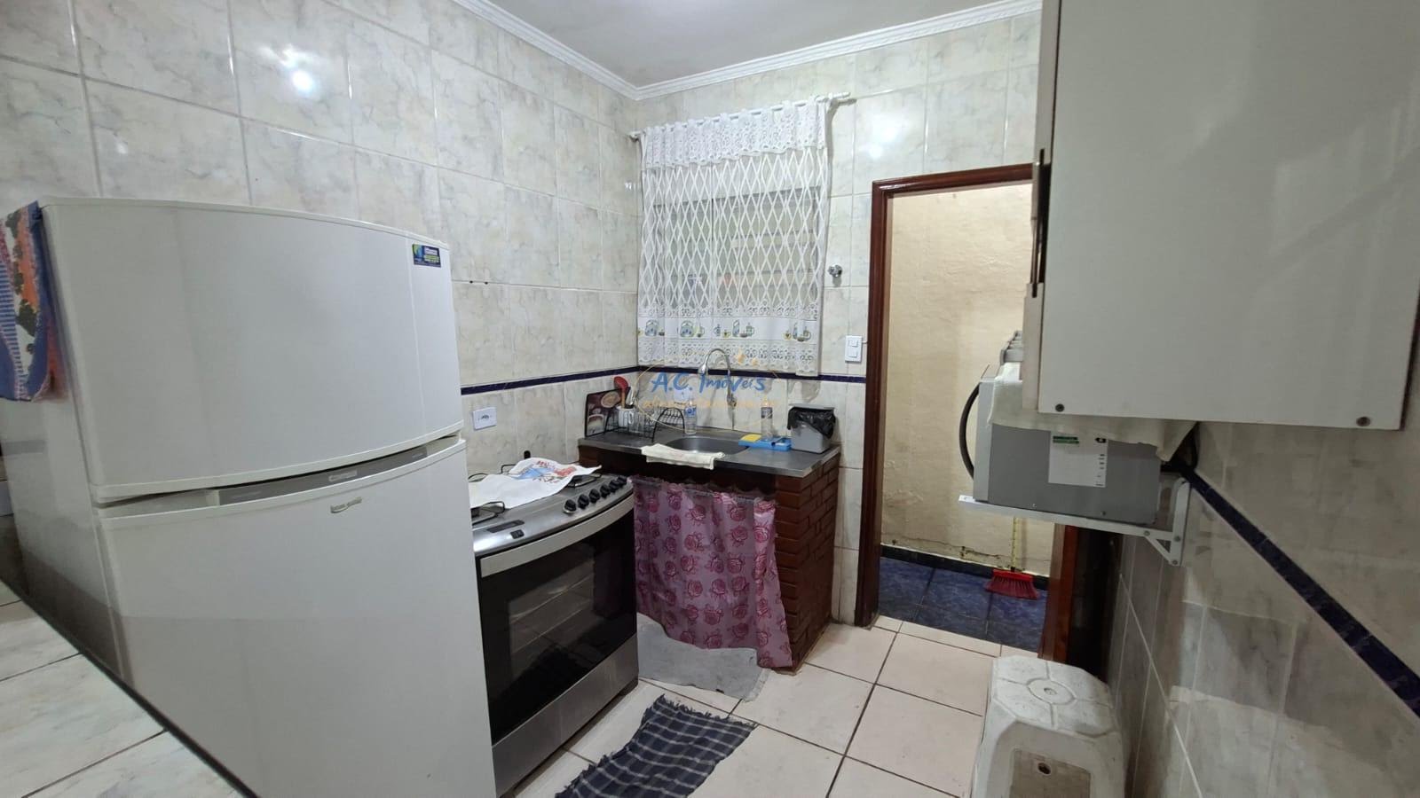 Casa à venda com 1 quarto, 1 banheiro, 1 vaga e 33m² no Aviação, Praia Grande (SP) — foto 5 de 17