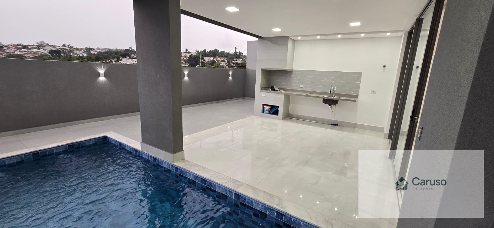Casa à venda com 4 suítes, 4 vagas e 300m² no Condomínio Real Park, Arujá (SP) — foto 24 de 26
