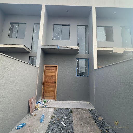 Casa Geminada em Areias Pequenas - 2 Dorms por R$ 280.000,00