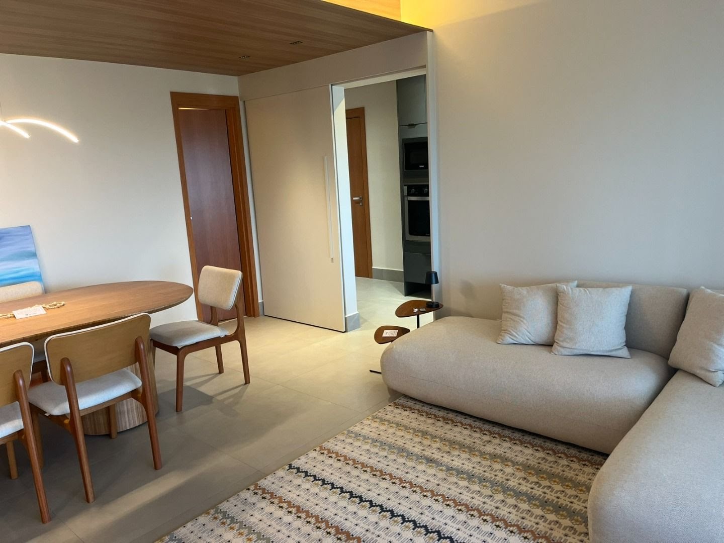 Apartamento à venda com 3 quartos, 3 suítes, 2 vagas e 111m² no Jardim Olhos D Agua, Ribeirão Preto (SP) — foto 3 de 7