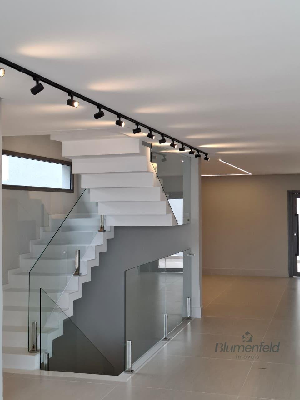 Casa à venda com 2 quartos, 2 suítes, 2 vagas e 355m² no Condomínio Real Park, Arujá (SP) — foto 10 de 15