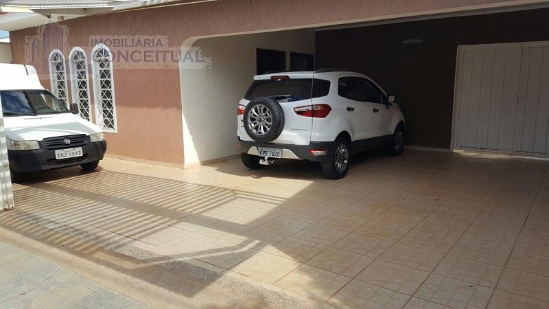 Garagem Para 03 Veículos