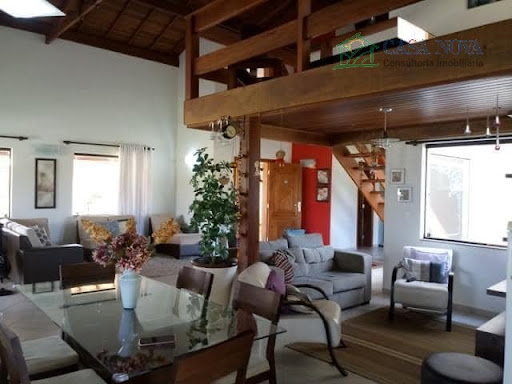 Chácara Condomínio Mirante de São Pedro: 303m² construção, terreno 5.000 m², 4 dormitórios, 4 suítes, 1 banheiro, piscina, pomar - venda  por R$1.400.000