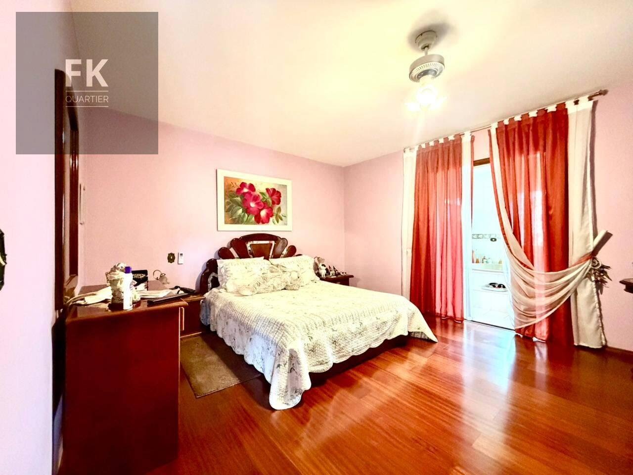 Casa à venda com 4 quartos, 4 suítes, 4 vagas e 675m² no Alphaville Residencial Um, Barueri (SP) — foto 17 de 19