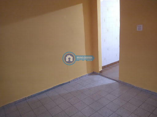 Casa de Renda à Venda em Jardim Brasil, SP | 4 Dorms