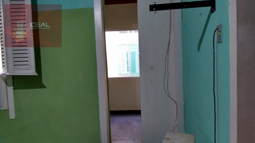 Quarto 3 com passagem para o quarto 4