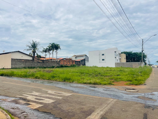 Terreno à venda no Loteamento Santa Cruz, Catalão por R$1.200.000