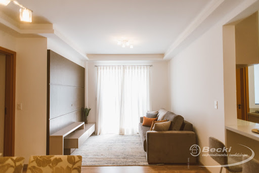 Estar do apartamento decorado