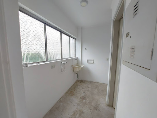 Alugue Apartamento com 3 Dormitórios, 1 Suíte, 1 Vaga e com 157M² em Paraiso