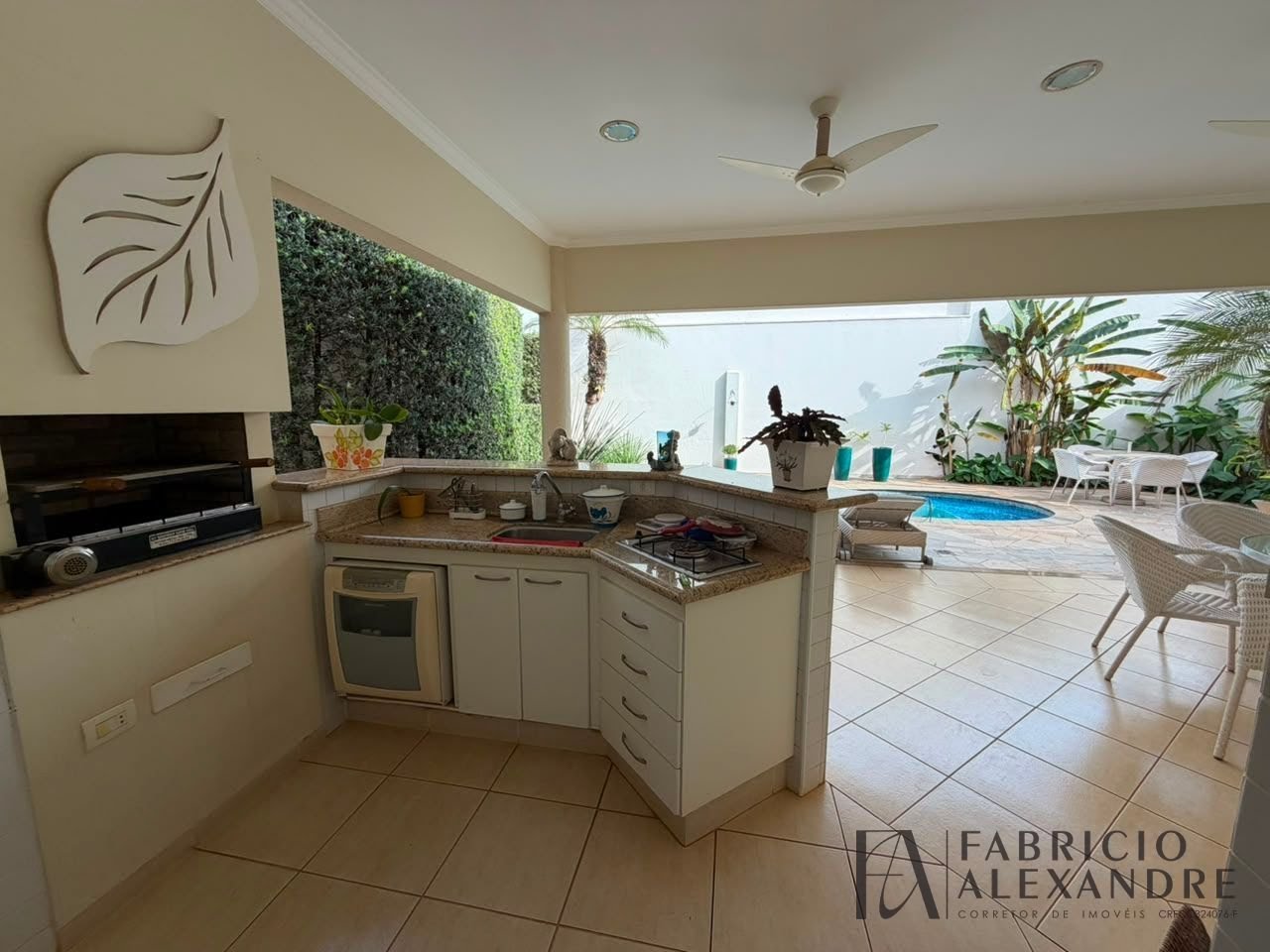 Casa à venda com 4 quartos, 4 suítes, 4 vagas e 337m² no Recanto Real, São José do Rio Preto (SP) — foto 10 de 30