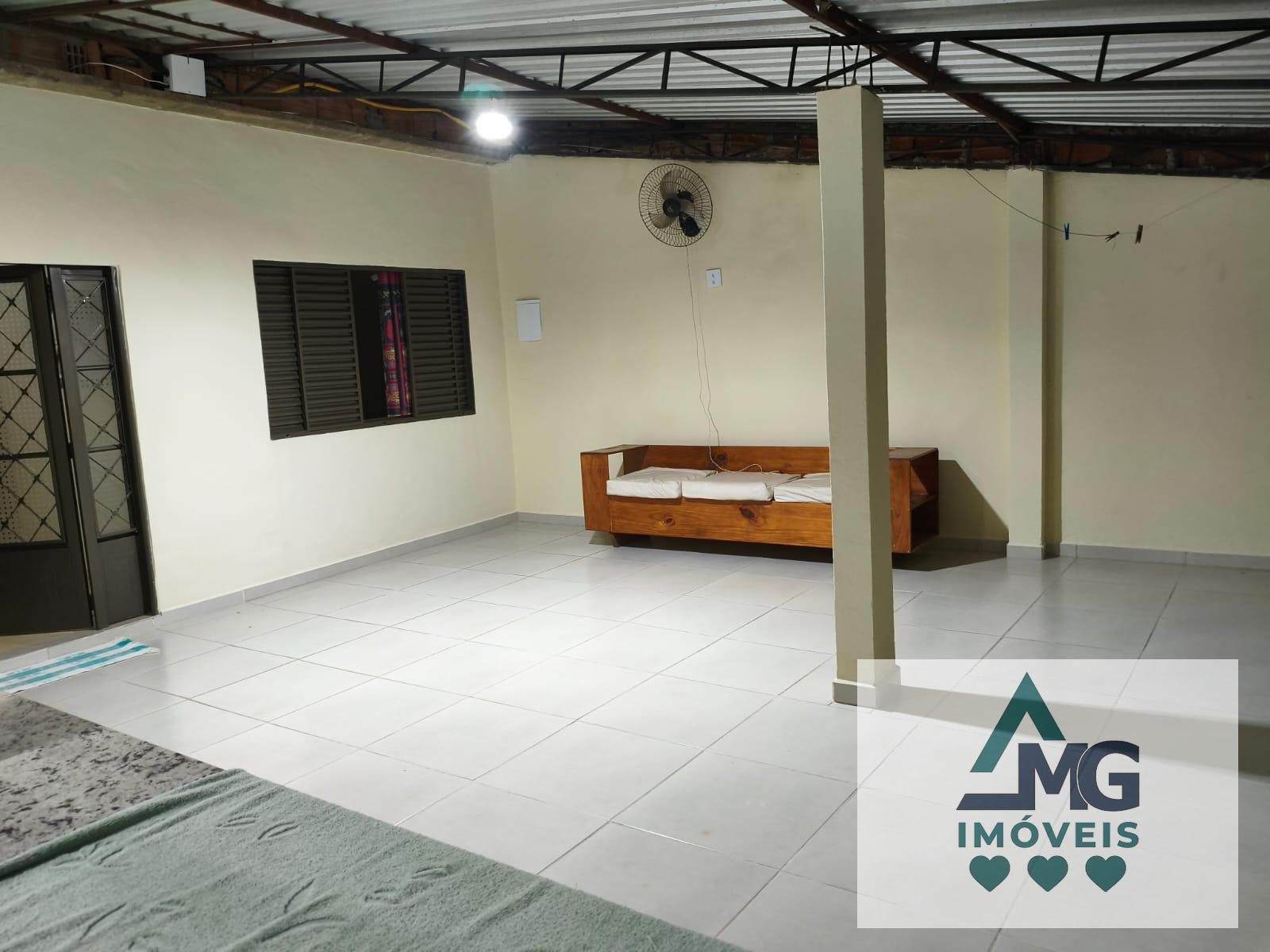 Casa, 3 quartos, 200 m² - Foto 3