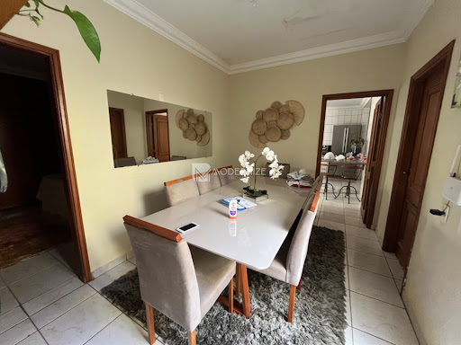 Casa em Setor Central  -  Catalão