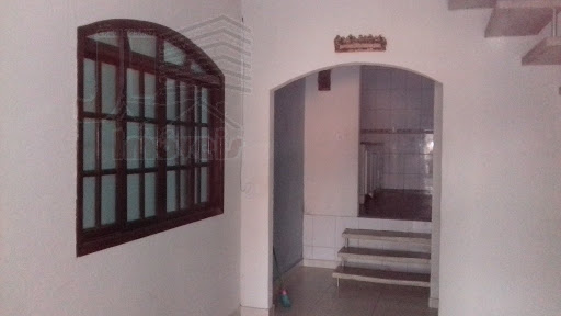 Hall Escada